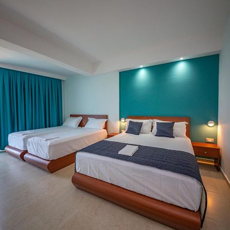 Hotel Borshi Ruang foto