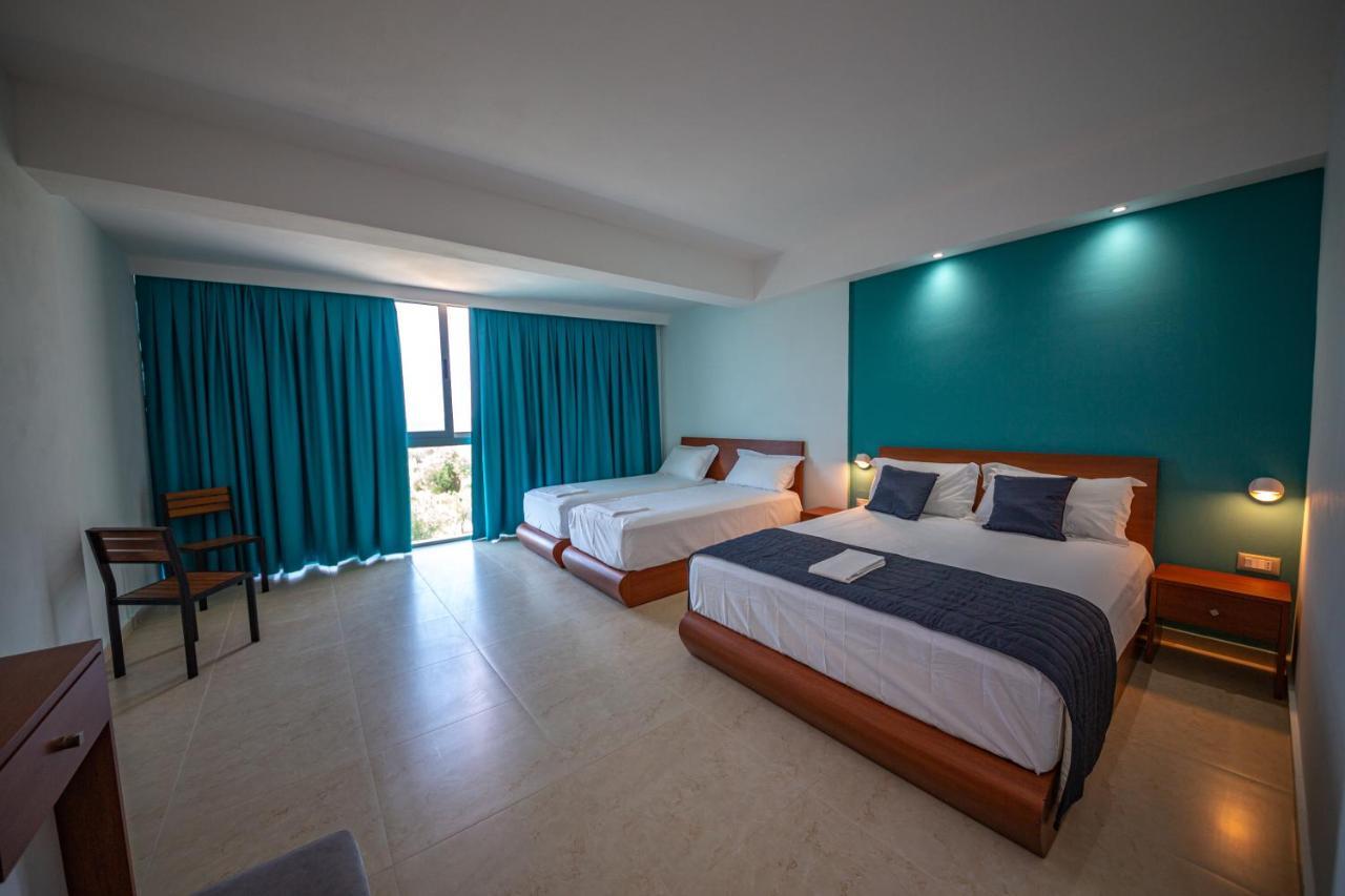 Hotel Borshi Bagian luar foto