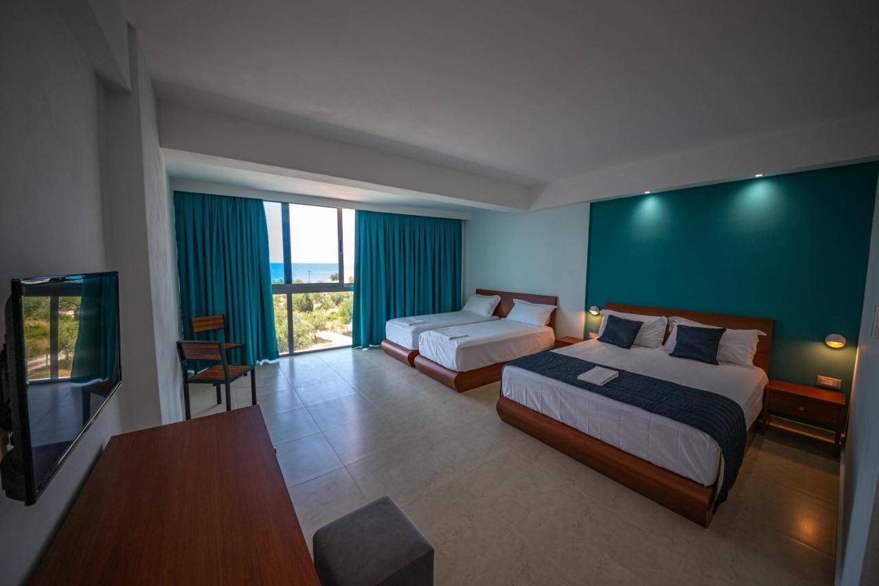 Hotel Borshi Bagian luar foto